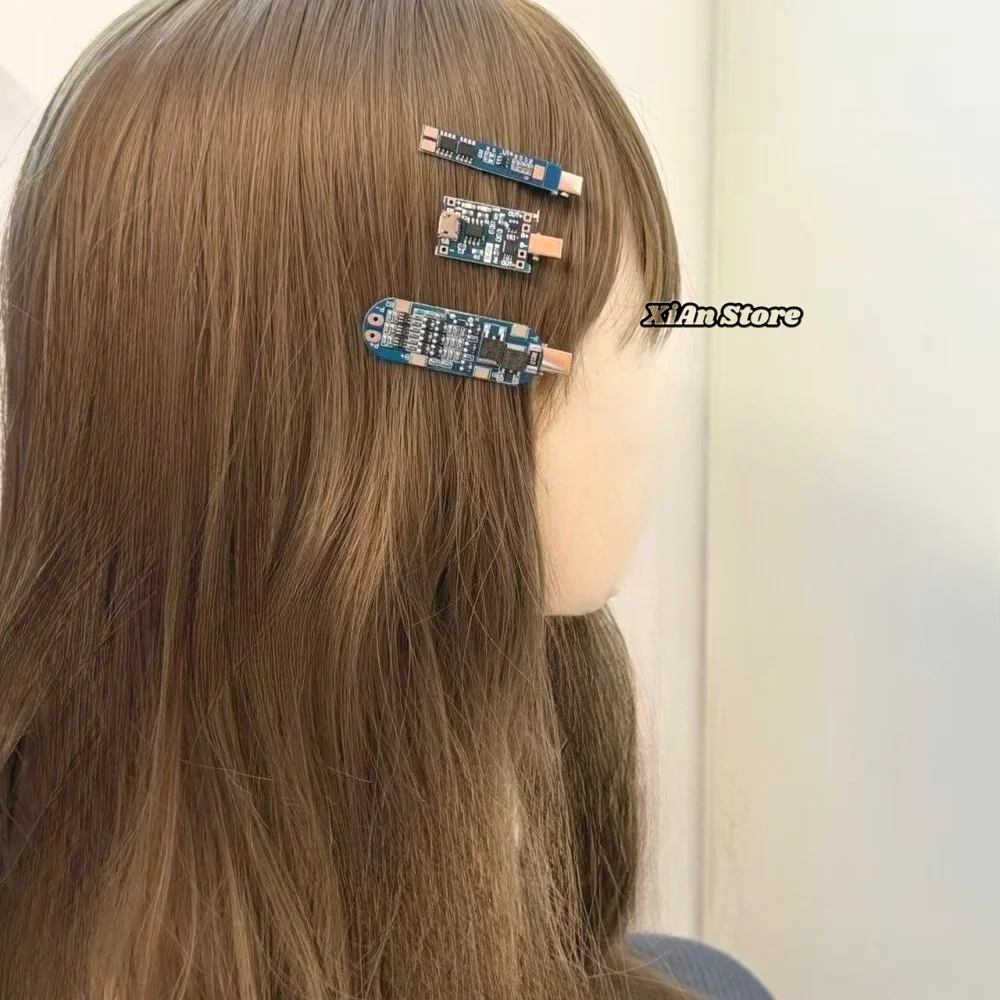Pince à cheveux Y2K Cyberpunk  - Tech Inspired Accessories avis et prix