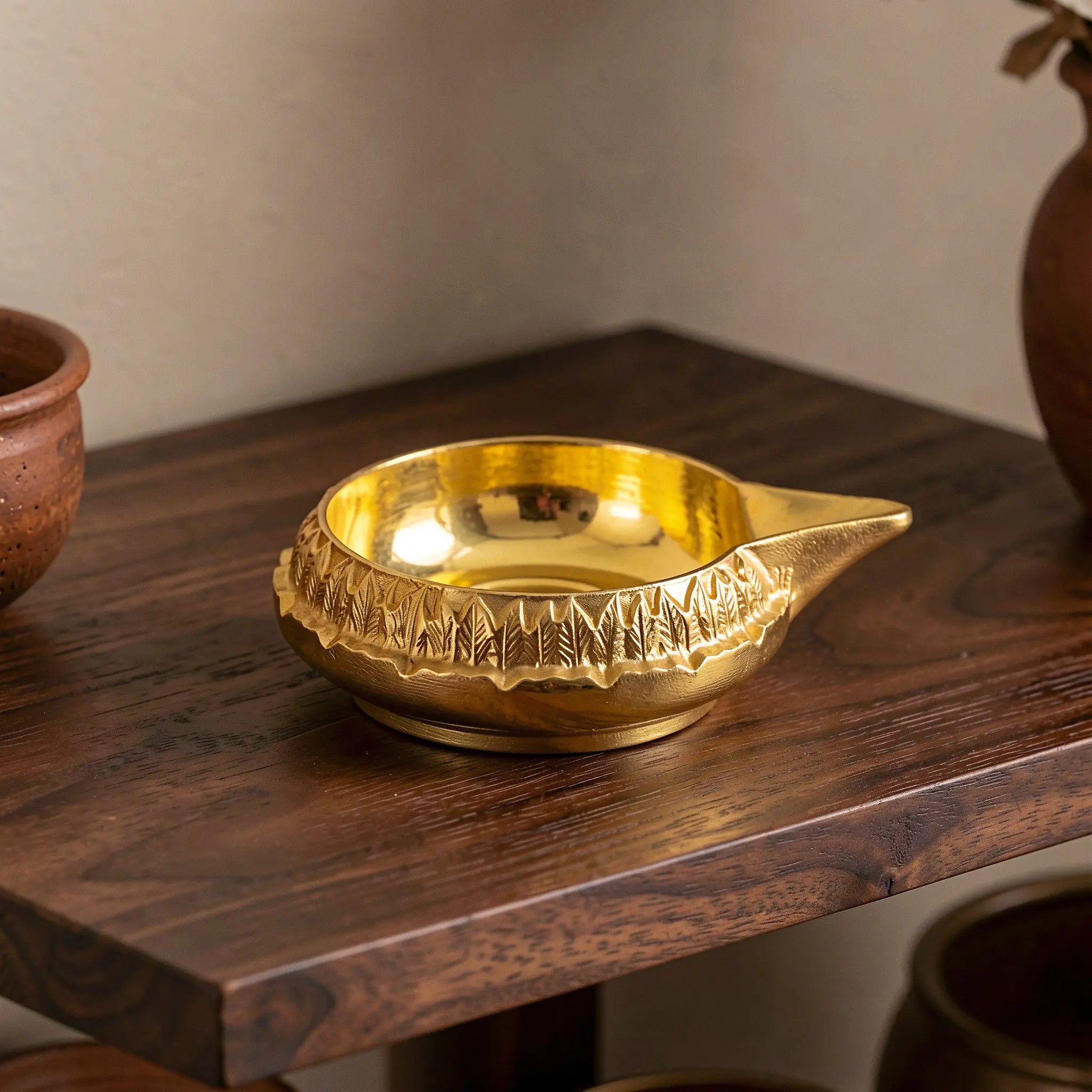 3pcs Metal Buddha Candle Holder Diwali Puja Oil Lamp Holder Candlestick Buddhist Tealight Holder Butter Cup