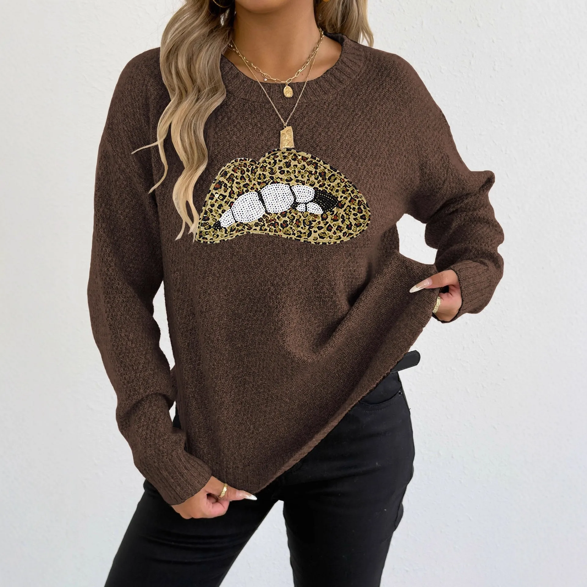 

Women's Street Sle Long Sve round Ne Knitwear Leopard Print Embroidery Lip Sequin Personalized Crew Ne Sweater