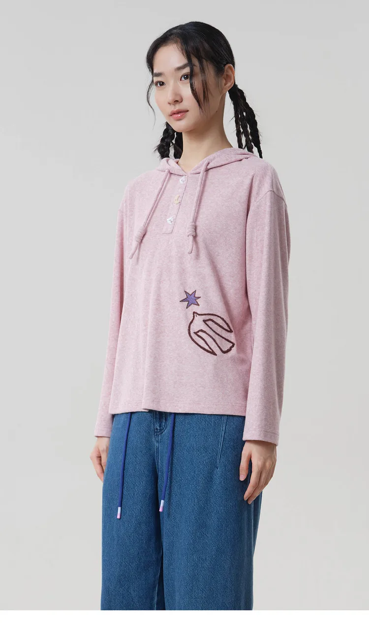 MOVEUP Hooded Drawstring Pullover 2026 Autumn Bird‑Shaped Buttons Embroidery Sweatshirts Loose Long Sleeve Casual Top 3ELQ10567