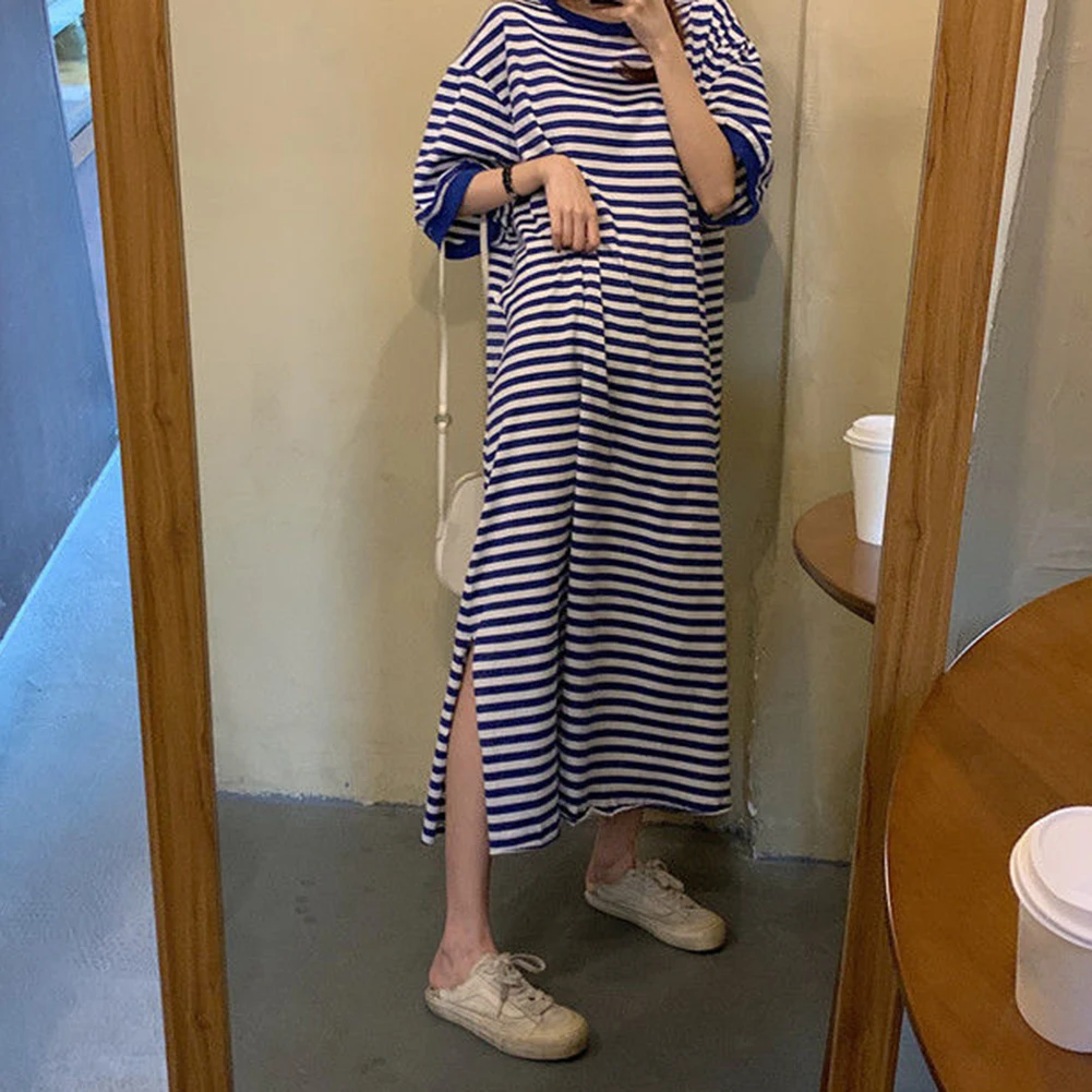 เสื้อยืดลายทางแขนสั้นลำลองสำหรับผู้หญิงช่วงฤดูร้อน ทรงหลวม กระโปรงแขนเสื้อ เสื้อคลุมด้านนอก เสื้อยืด ใยโพลีเอสเตอร์