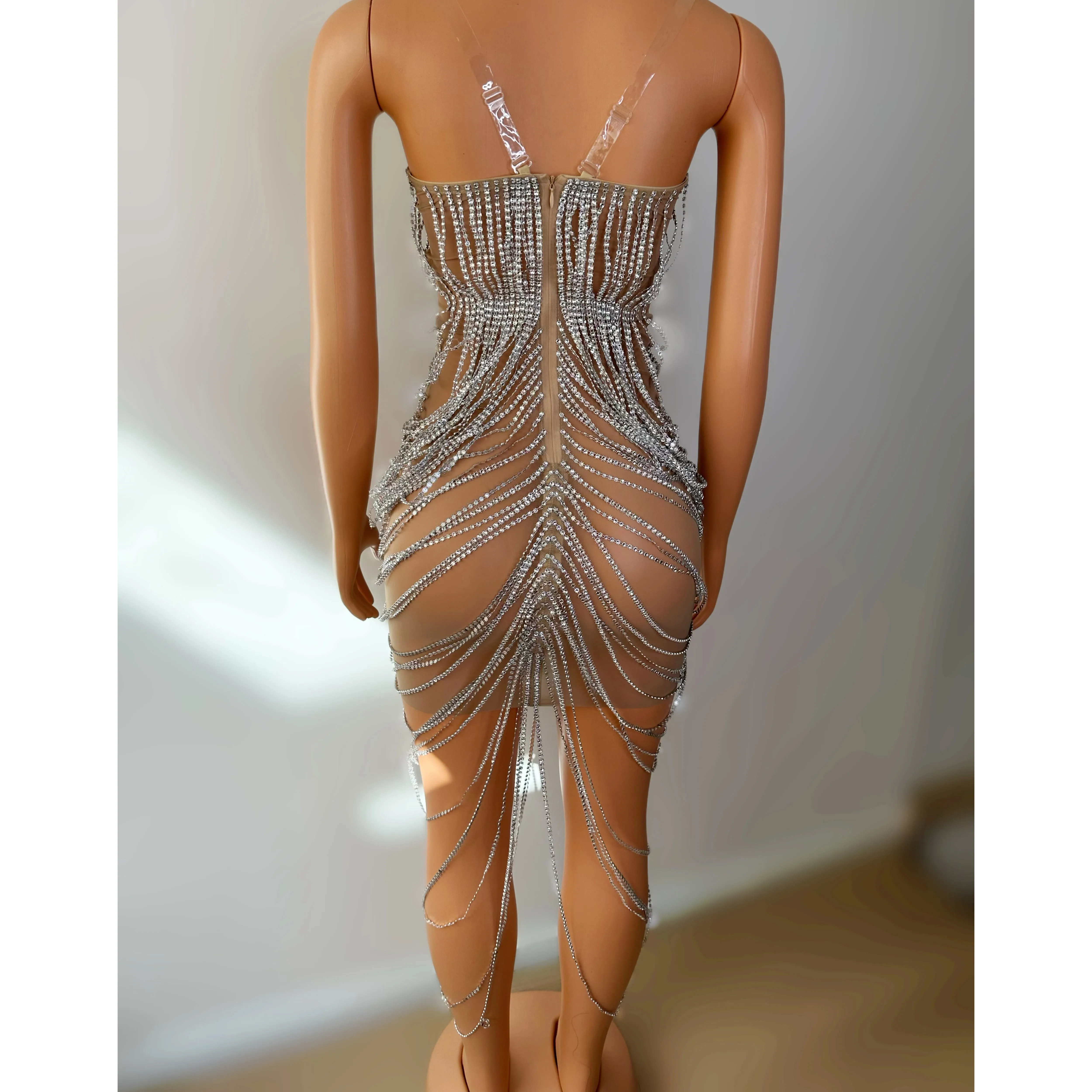 2025 Zilverachtige Kwasten Sexy Jurken Vrouwen Gogo Dansen Kostuum Festival Party Rave Outfits Luxe Nachtclub Prestaties Kleding yk