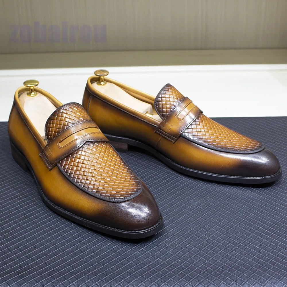 

Men's Leather Shoes Woven Pattern Embossed Top Layer Cowhide Business Casual Shoes Classic Loafers Shoes High-End Men's Shoes