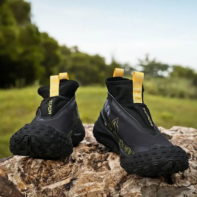 2026 Super Cool Hiking Shoes For Men High Top Trekking Boots Man Professional Wide Feet Mens Shoe For Walking Outdoor Travel Sho