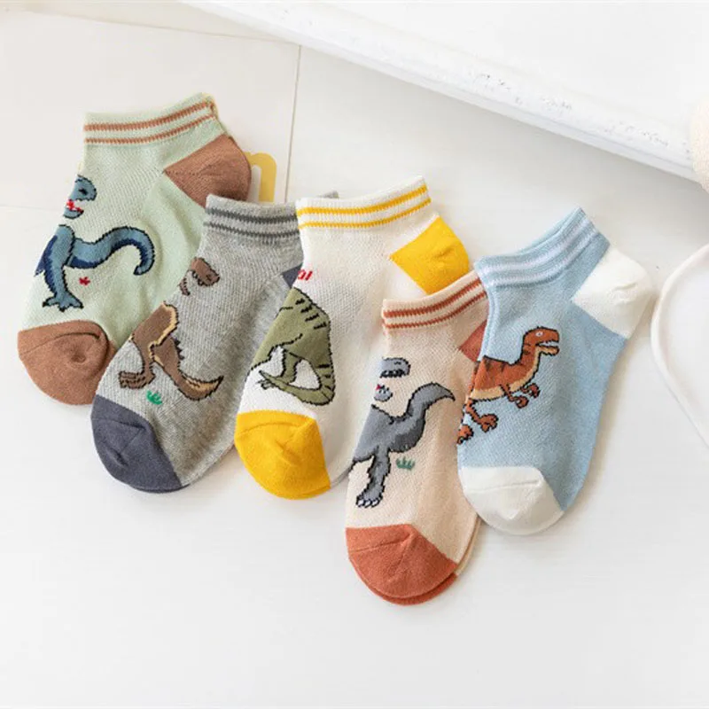 5 Pairs Boy\'s Dinosaur Pattern Socks Comfortable Breathable Casual Soft Kids Socks