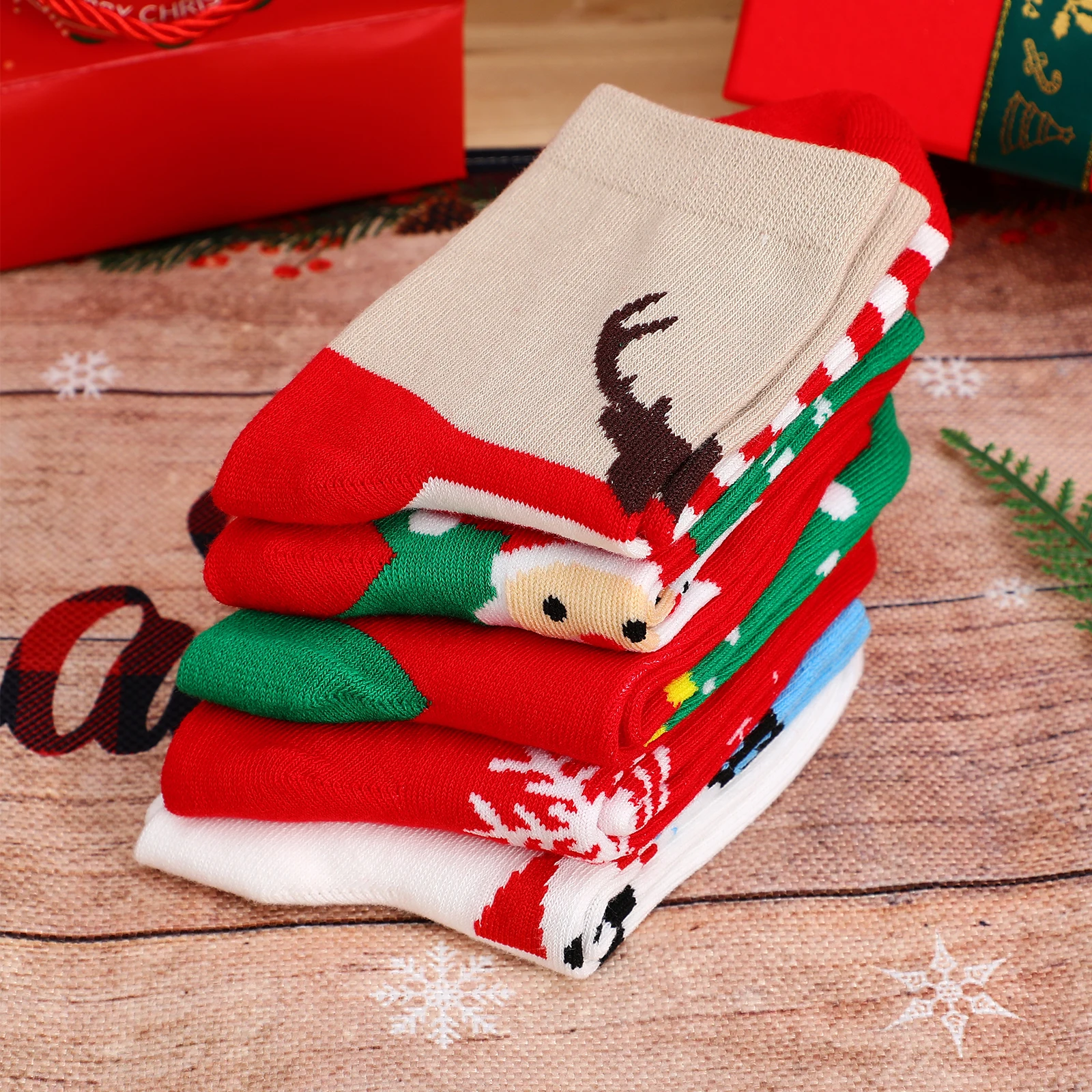 

5 Pcs Kids Christmas Socks Soft Cotton Warm Winter Fuzzy Crew Sock Protective Baby Footwear Fashion Holiday Outfit Match