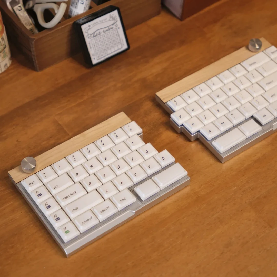 NOVO Teclado Jiffy75 Dividido Personalizado de Perfil Baixo Tri-modo Sem Fio com Carcaça de Alumínio Suporta HUB JZF Teclado de Escritório Ergonômico