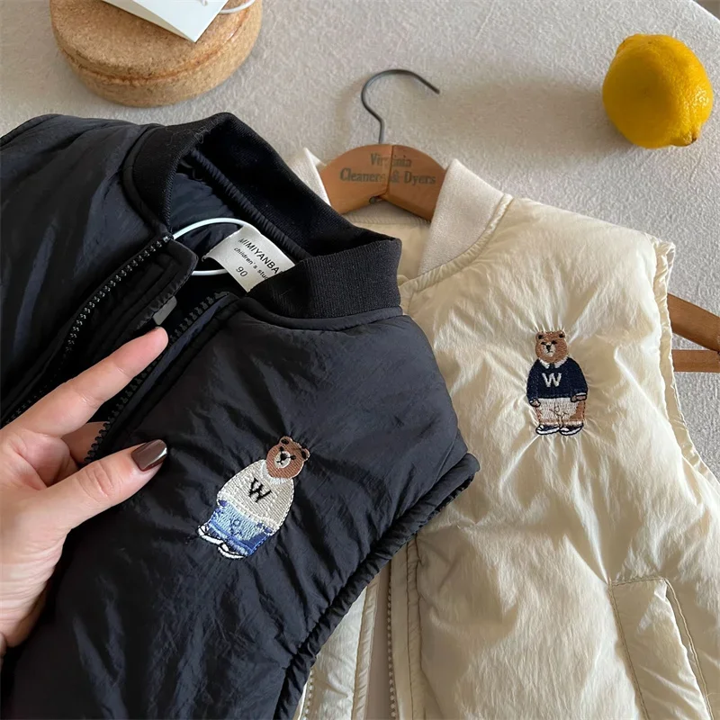 ملابس خارجية للأولاد والبنات سترة قطنية مطرزة 2024 ملابس رياضية خارجية عصرية وجيدة المظهر ملابس أطفال