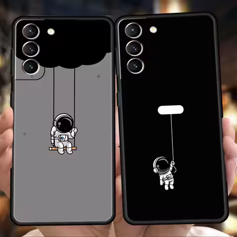 Lovely Astronaut Phone Case For Samsung Galaxy S25 Edge S24 S23 S22 Ultra S20 S21 FE 5G S10 S9 Plus S10E Soft Cover