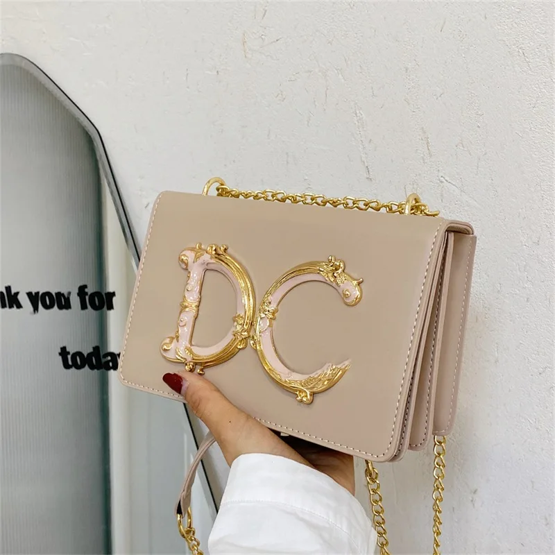 

2025 SS Chain-Accent Square Bag, Multi-Way Convertible Shoulder & Crossbody Purse for Women, Trend-Forward Day to Night Tote