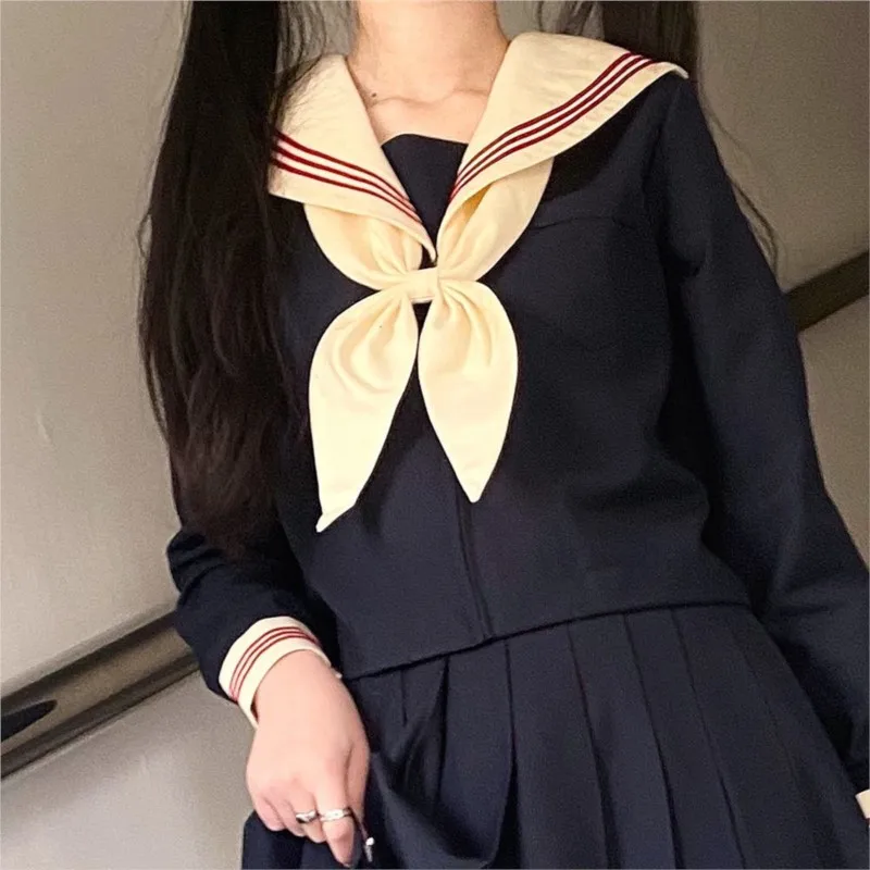 Uniformes escolares japoneses para meninas, trajes básicos de marinheiro Jk Navy, roupas de graduação, saia plissada, trajes Anime Cos, 3 linhas