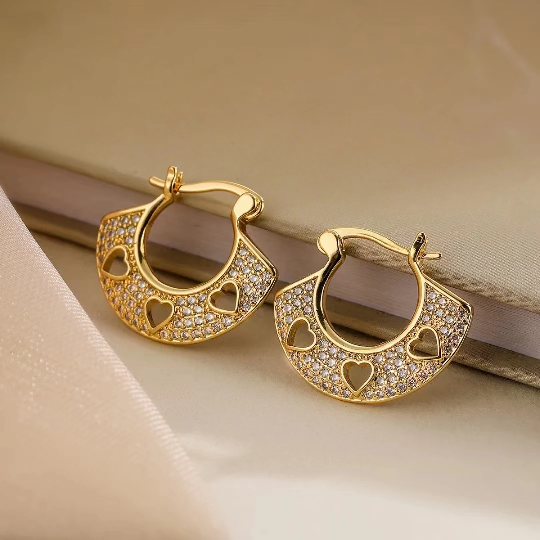 Wholesale gold stainless steel earrings, urban women's fashion earrings, inlaid with zircon exquisite jewelry