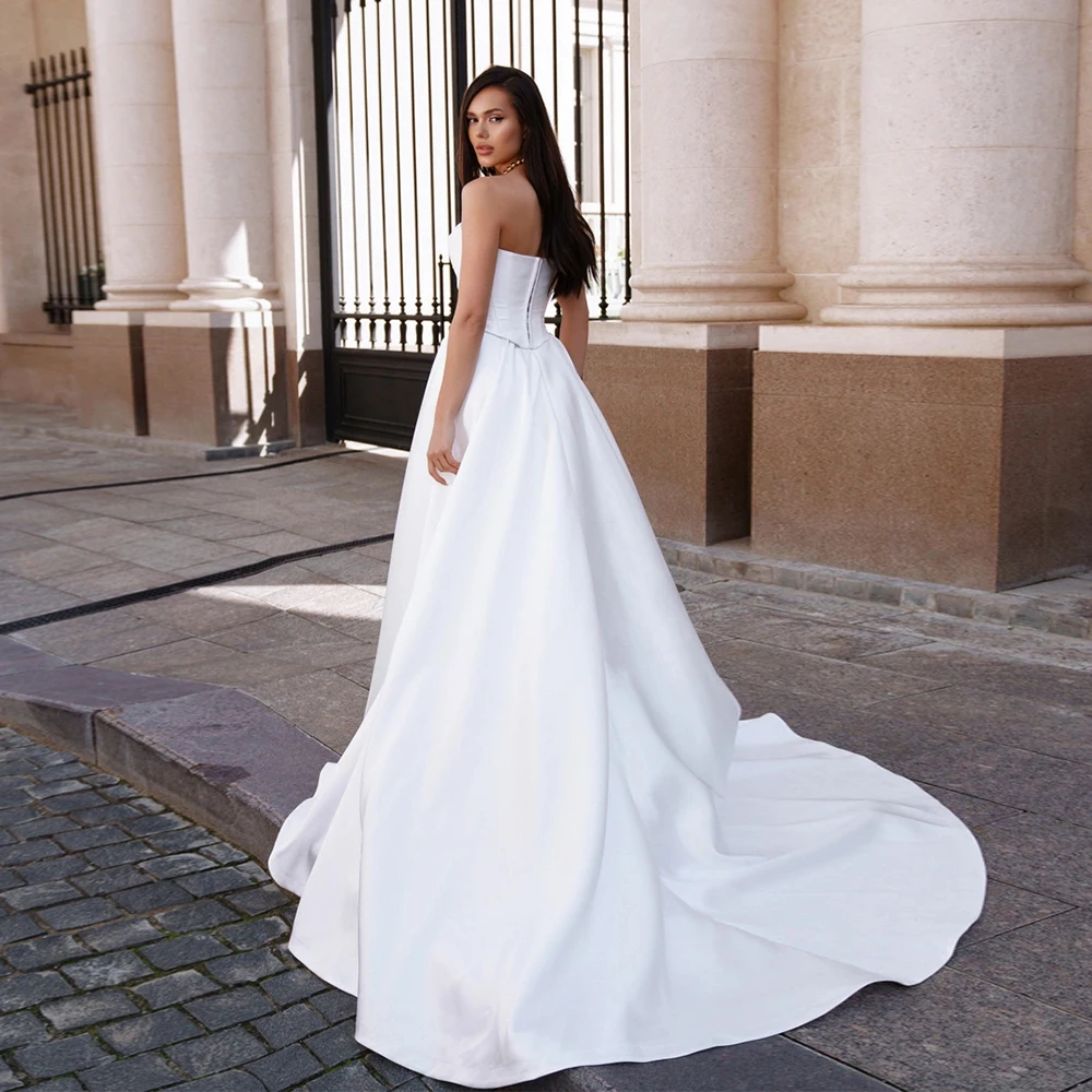 Strapless Ivoor Trouwjurken Mouwloze Bruidsjurken Sweep Trein Prachtige Zijkant Nieuwe Vestido De Novia Satijnen Robe De 2025