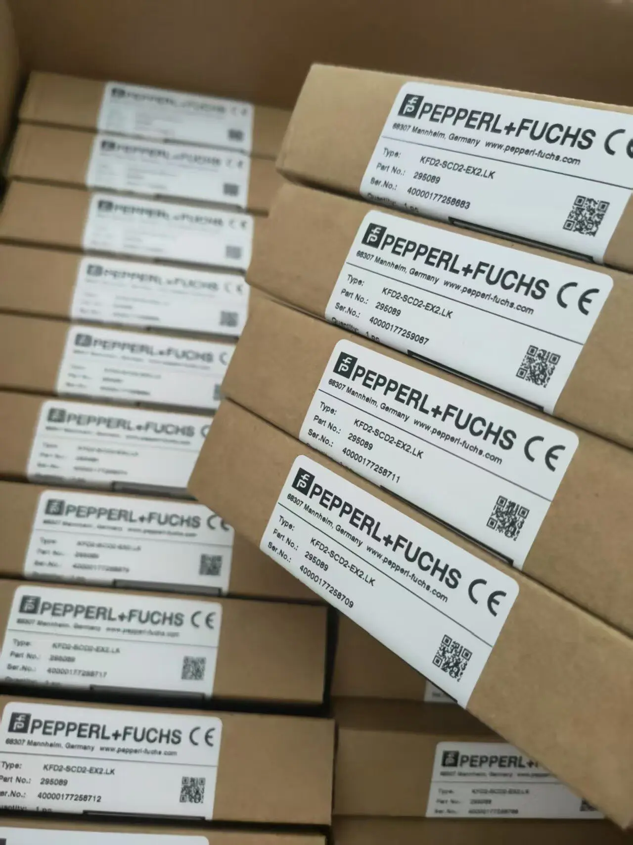

Pepperl + Fuchs Safety Barrier KCD2-SOT-2 KCD2-SR-1 KCD2-SR-1.LB. SP KCD2-SR-2