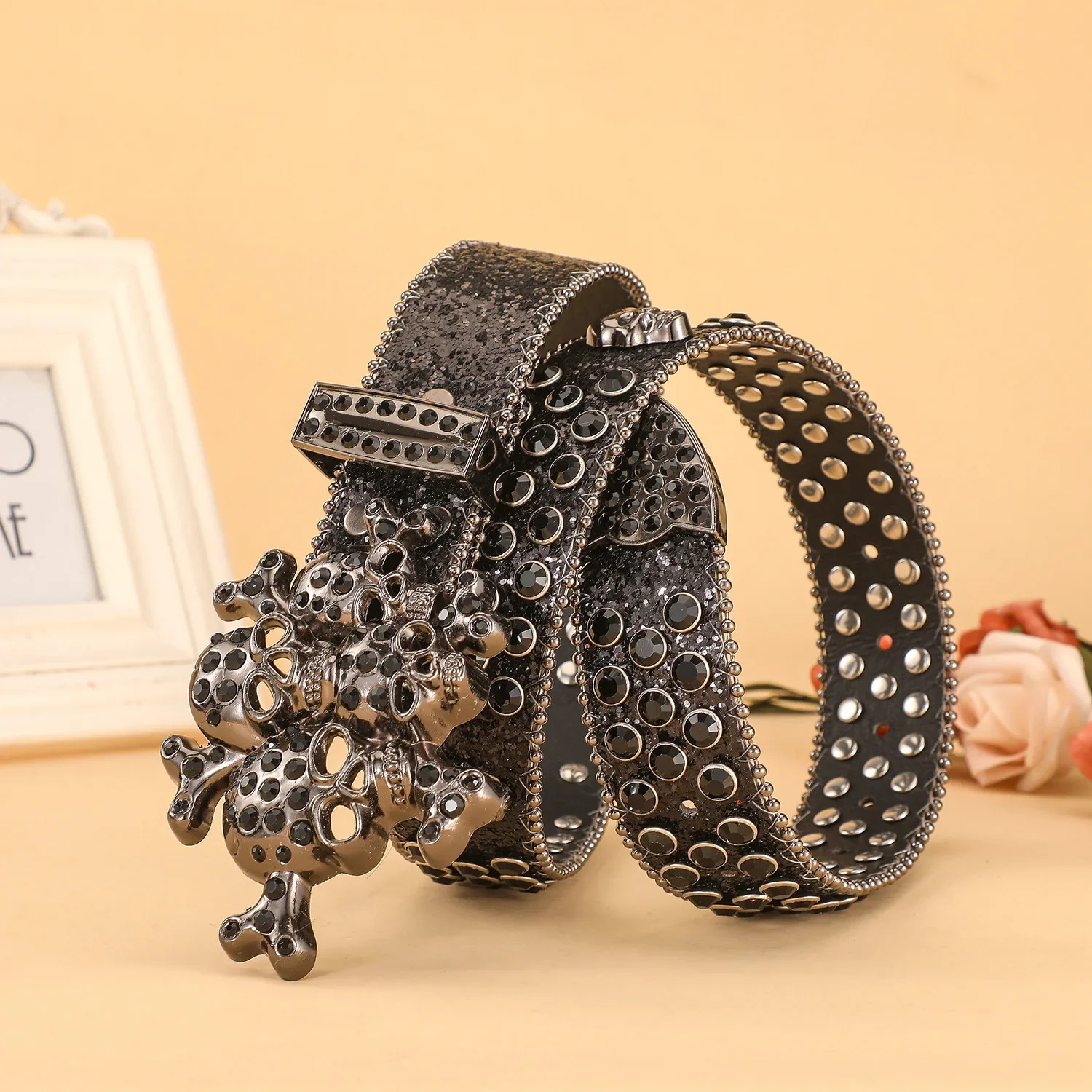 Wenzhou Men's Belt Skull Design Punk Style Diamond Embedded High End Feel Factory Cross-Border Y2K Trend Belt