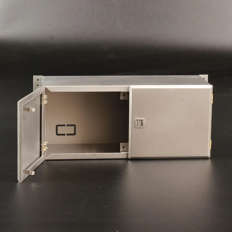 1pcs Metal Simulation Metal Tool Box for 1/14 Tamiya RC Truck SCANIA 770S R620 VOLVO BENZ Arocs MAN TGX Car Accessories