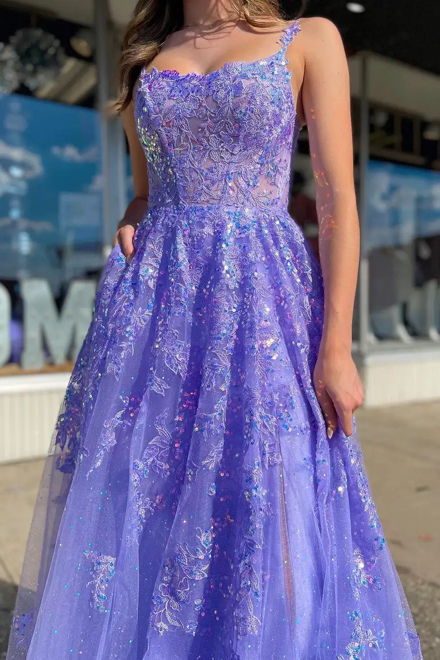 Shiny Lavender Purple Tulle Long Prom Dresses High Slit Spaghetti Straps Appliques Elegant Women Formal Evening Gown With Pocket