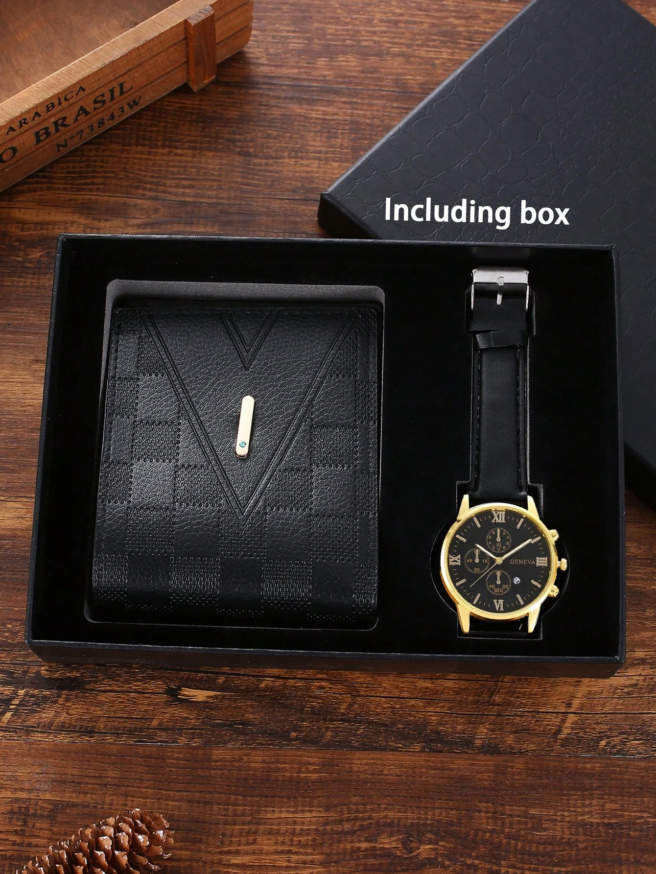 Fake Three Eyes Simple and Versatile Men's Quartz Belt Watch Sunglasses Wallet