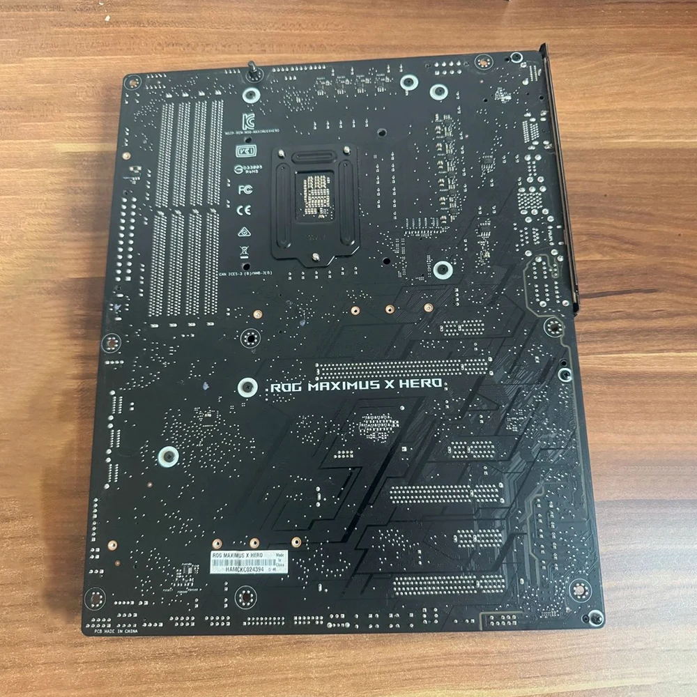 Para ASUS Z370 Desktop Mainboard LGA1151 suporta CPU de 8a e 9a geração ROG MAXIMUS X HERO