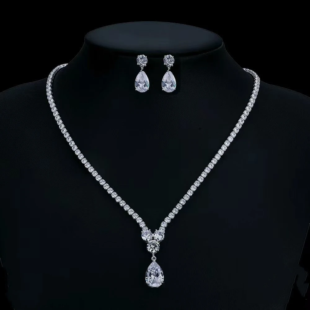 

Luxurious all zirconia high-quality exquisite necklace earring set, fashionable sparkling crystal bridal jewelry gift CN10131