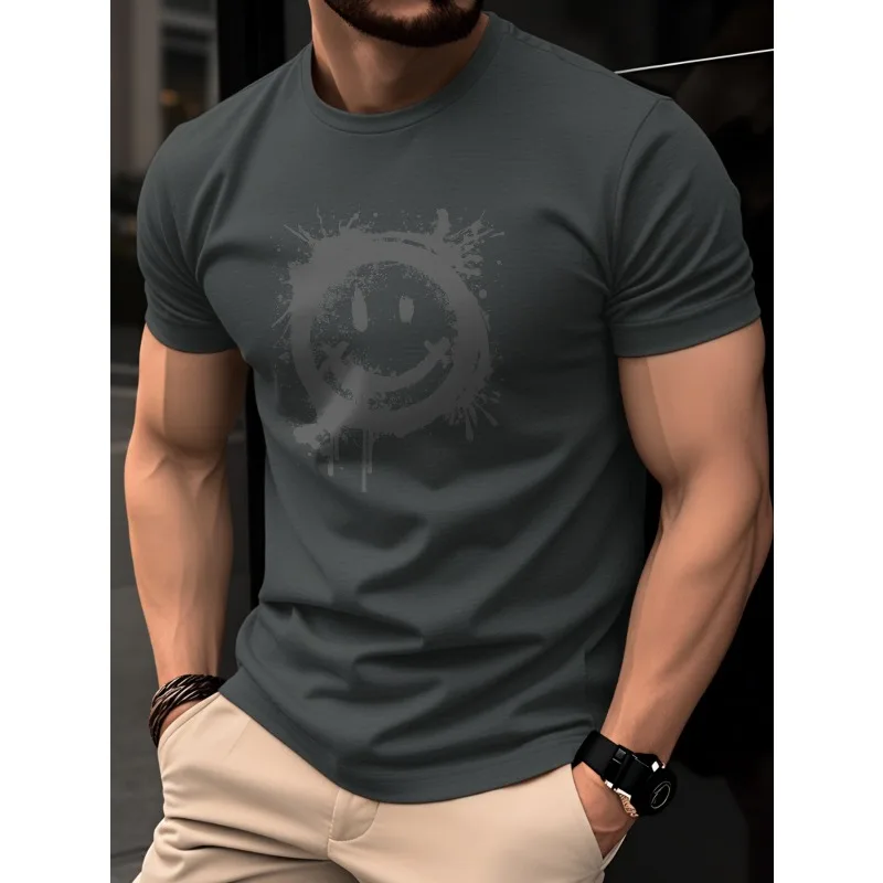 2026 Summer Men's New Casual T-shirt with Smiling Face Pattern Fashion Printing Comfortable Loose T-shirt for Daily Wearing