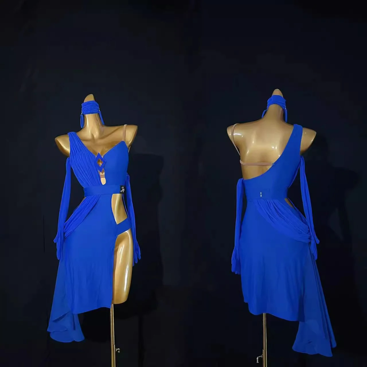 라틴 댄스 의상 라인 석 여성의 하이 엔드 맞춤 패션 서스펜더 중공 삼바 댄스 드레스 성능 드레스