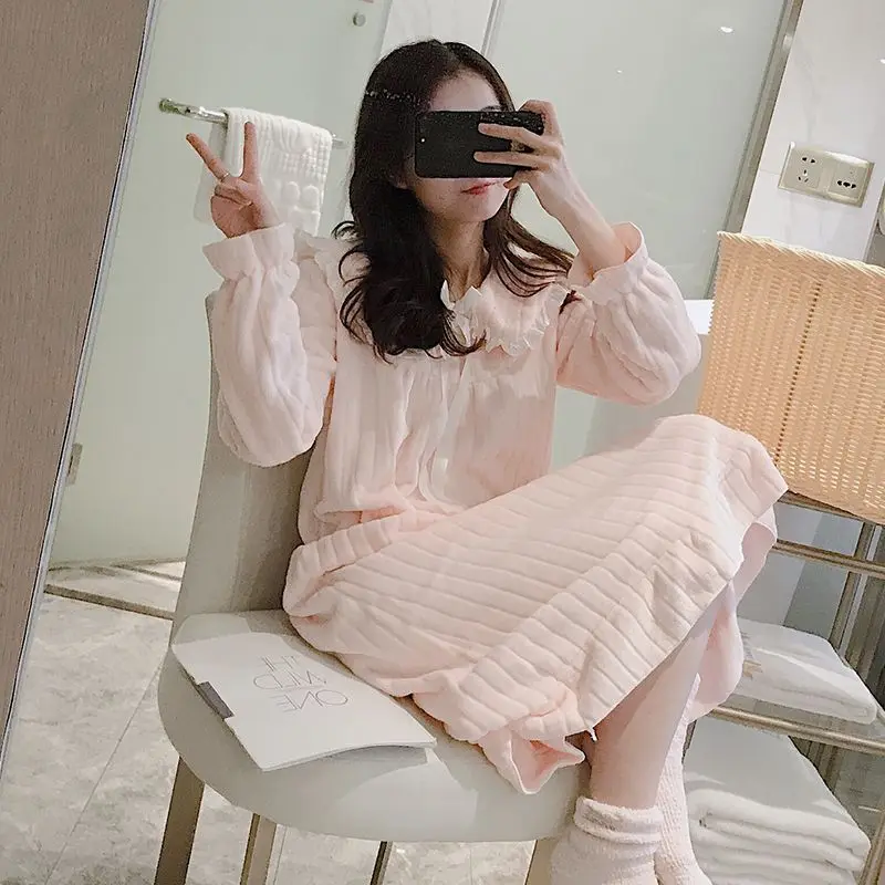 Fleece Women Nightgown Korean Ruffles Sleepwear Winter Night Dress Knee Length One Piece Pajamas Peter Pan Collar Warm Home Wear