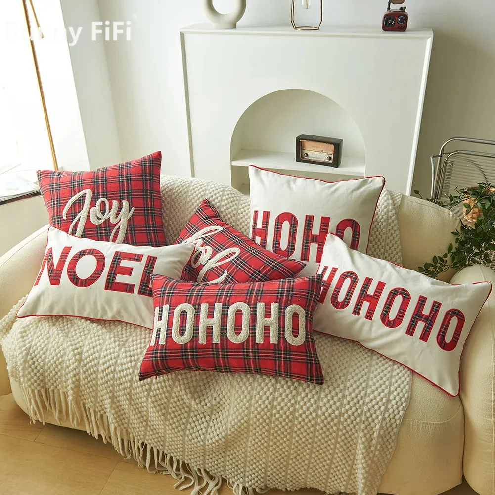 

2023 New Christmas Decoration Cushion Cover Plaid Print Letter Embroidery Pillow Case Christmas Decorative Pillows for Sofa