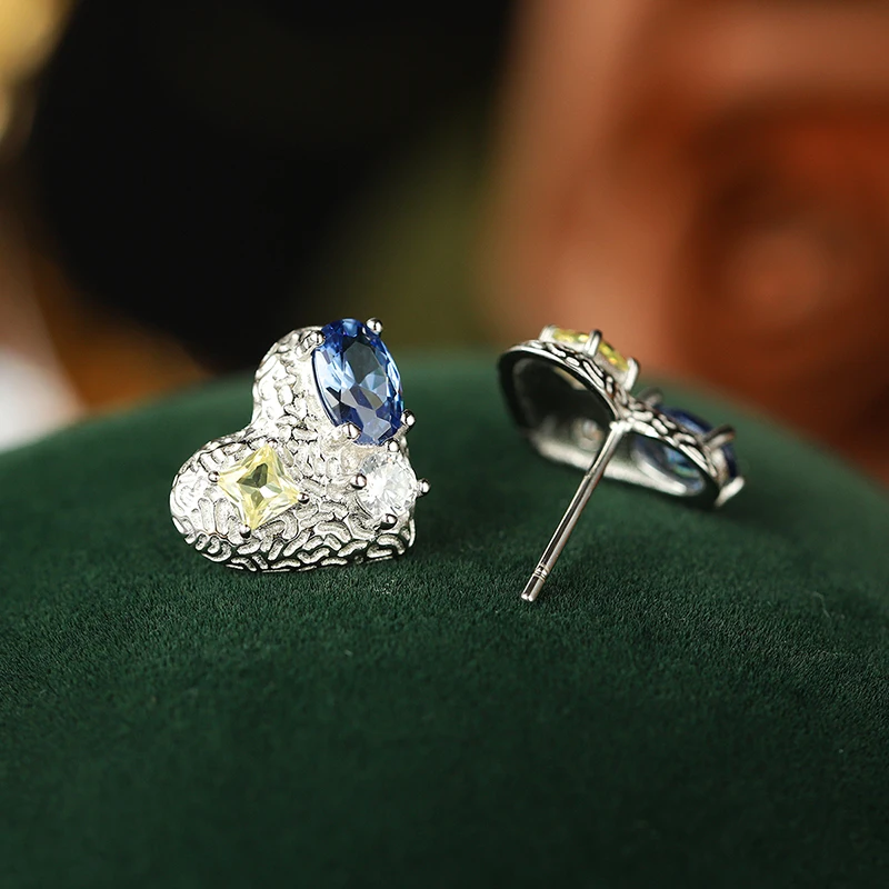 Creative and Authentic S925 Silver Hip-hop Cool Heart-shaped Colorful Diamond Earrings Women\'s Jewelry Niche Design