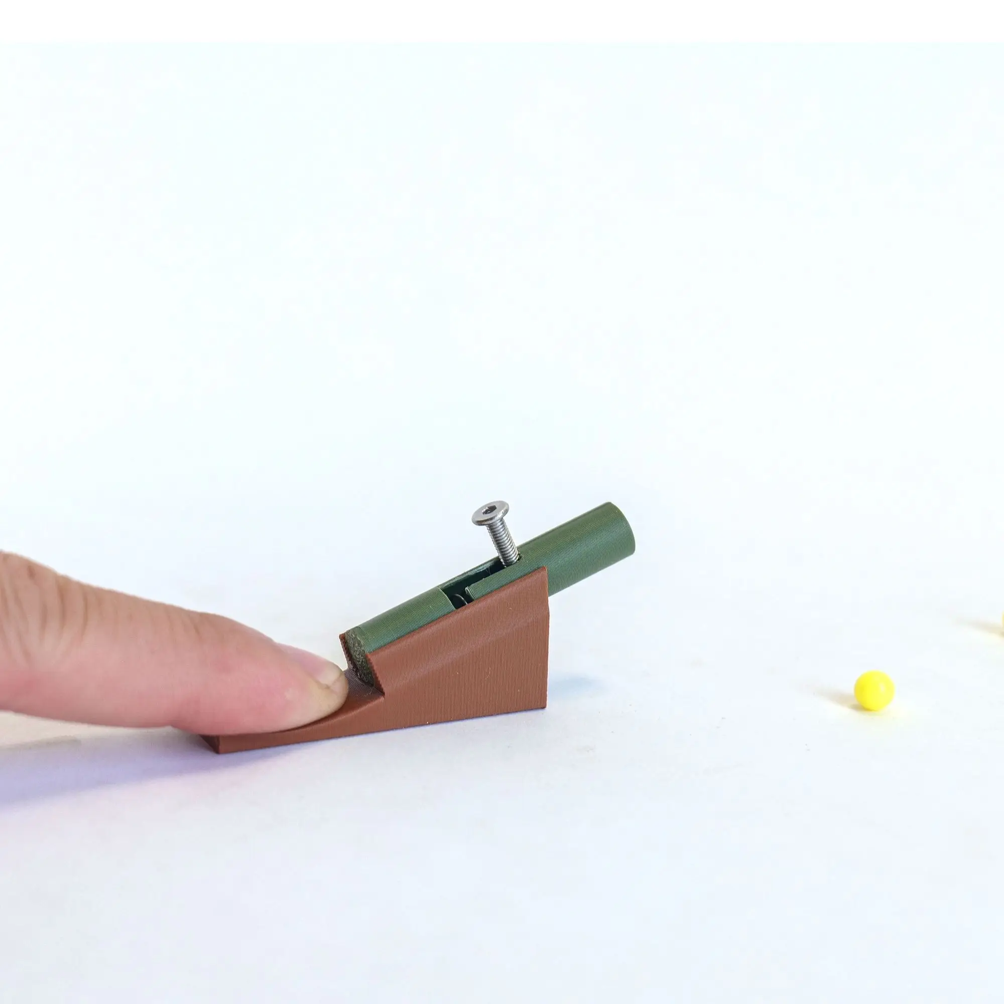 

Desktop Ornament Launcher Thumb Toy Prank Toy