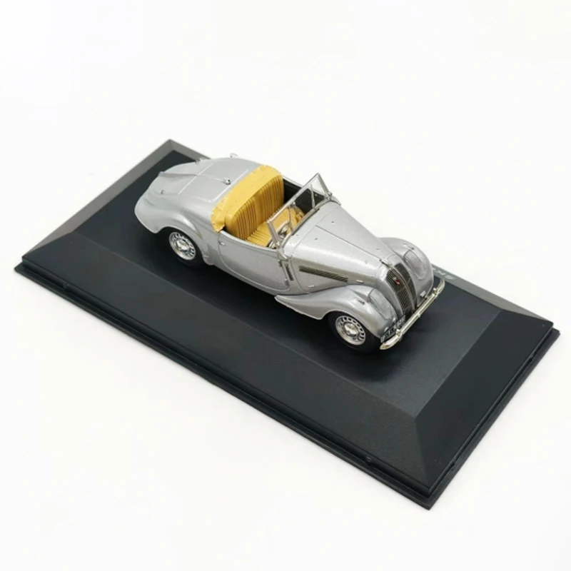 

1:43 Scale Skoda POPULAR MONTE CARLO convertible Alloy Car Model Ornament Souvenir Display Collection Hobby Gift