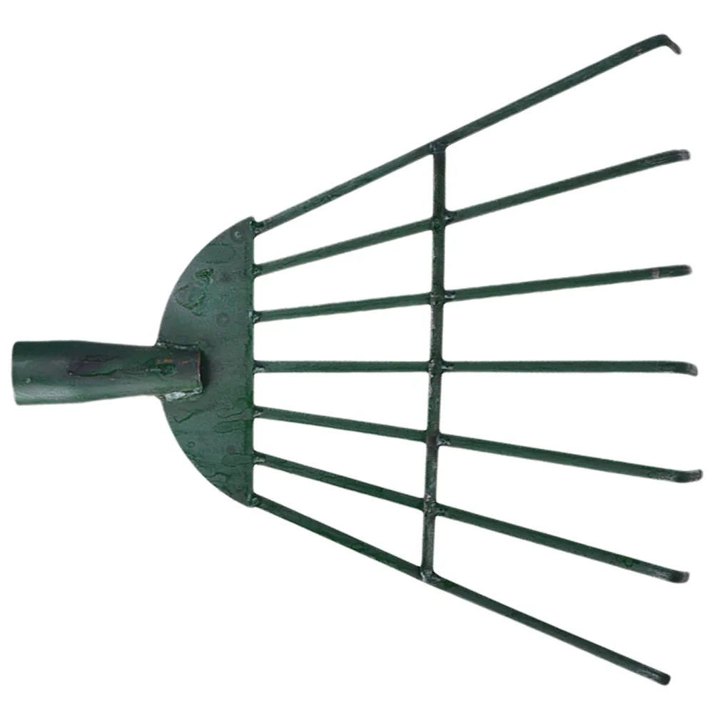 

Garden Rake 7-Tooth Design Reliable Effective Medium Carbon Steel Material Ground Cleaning Turf Rake for Artificial Grass