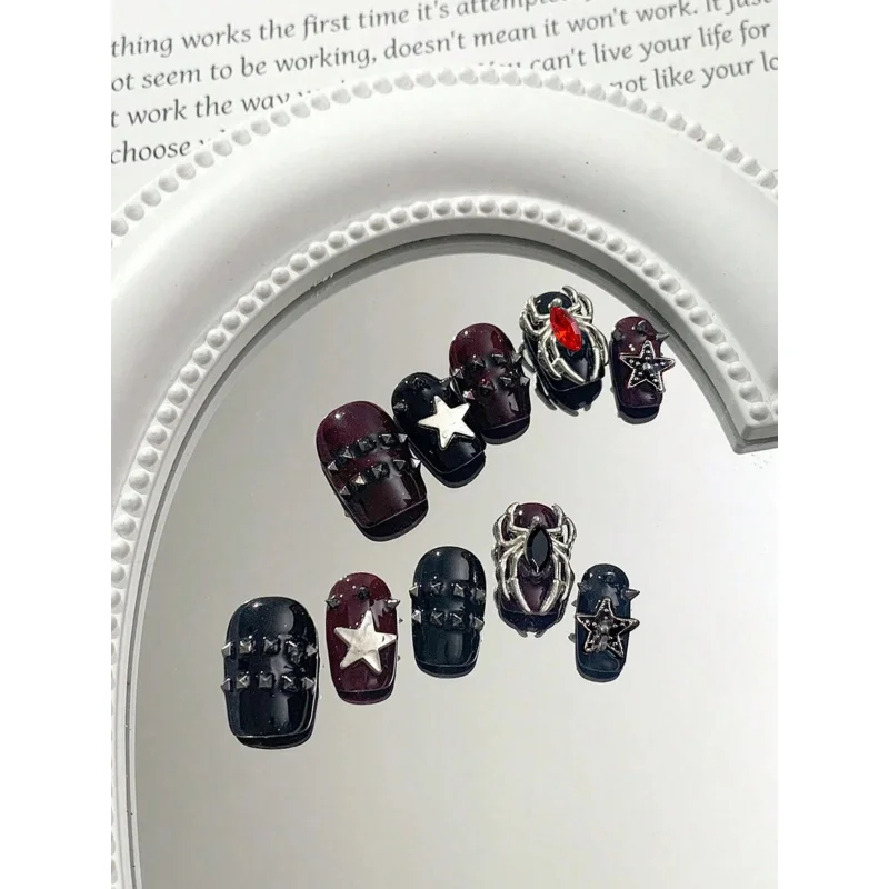 10pcs Short Square Shape Handmade Y2K/Grunge Style 3D Rivet, Spider, Rhinestone Accent Press-On Nails, Random Colors image 3