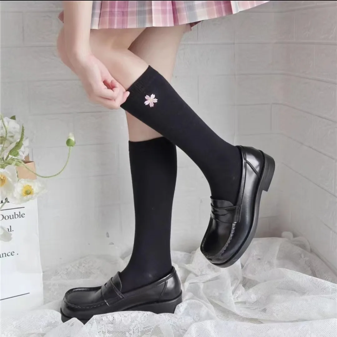 Симпатичные женские хлопковые носки до середины икры с изображением кошачьих когтей цветов и вышивкой в японском стиле