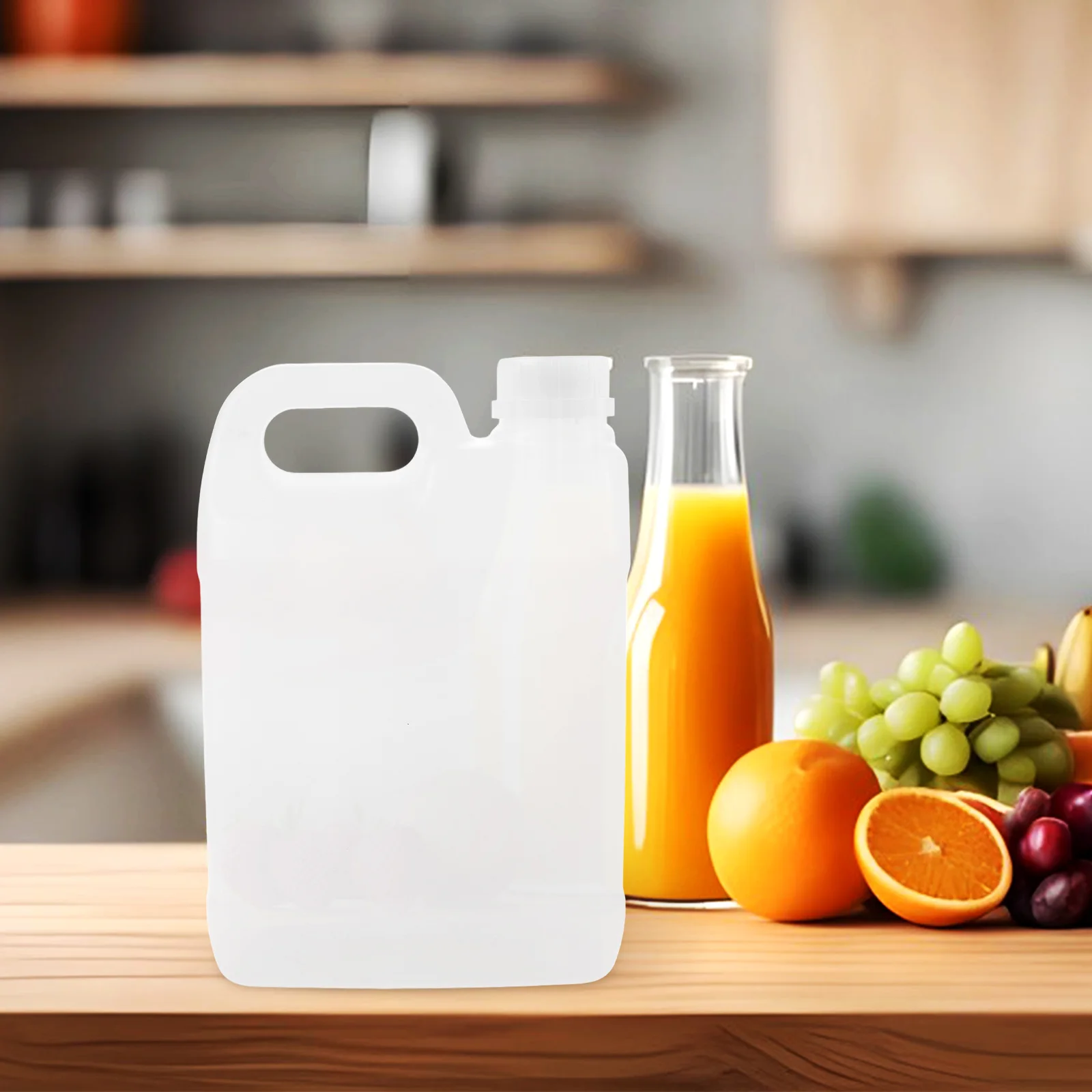 

2L Plastic Bottle With Handle Reusable Food Packaging Container Spill-Proof Pour Design Semi-Clear Liquid Storage Jug Beverage