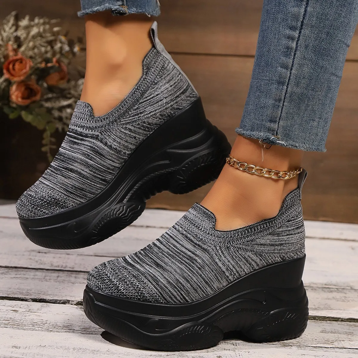 Heightening Thick Sole Fashionable Ladies Shoes 2024 Autumn New Black Mesh Breathable Casual Slip-on Women's Vulcanized Shoes