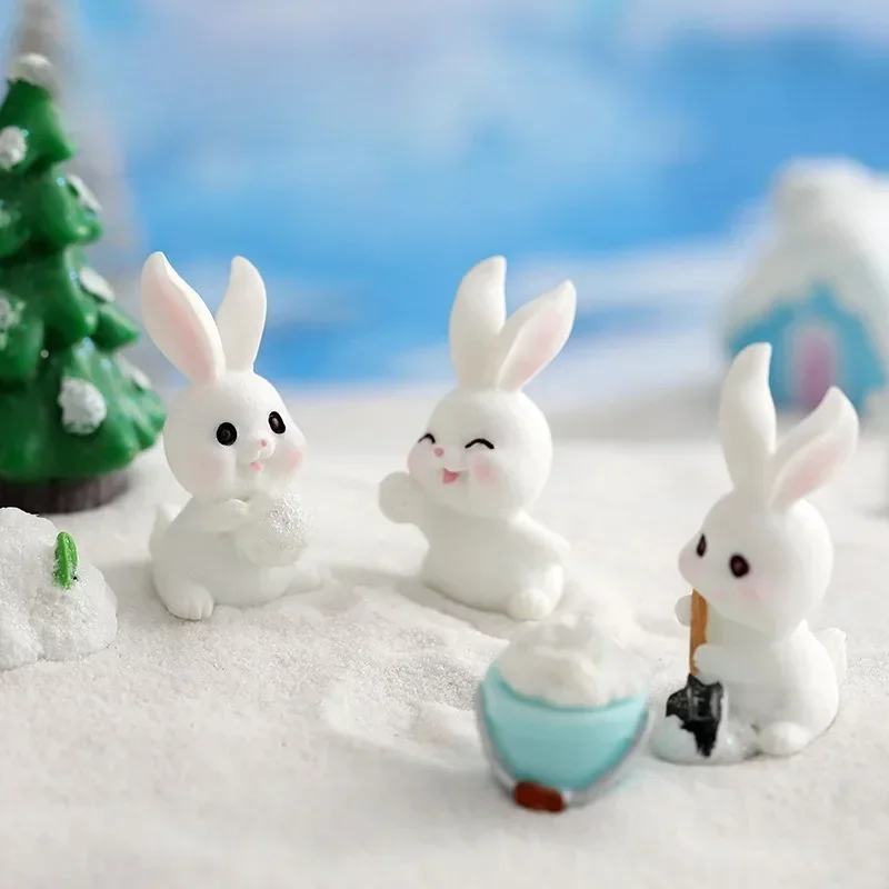 Figurines Christmas Rabbit Ornaments Aquarium Decoration Fish Landscaping Desk Accessories for Home Decoration Kids Gifts