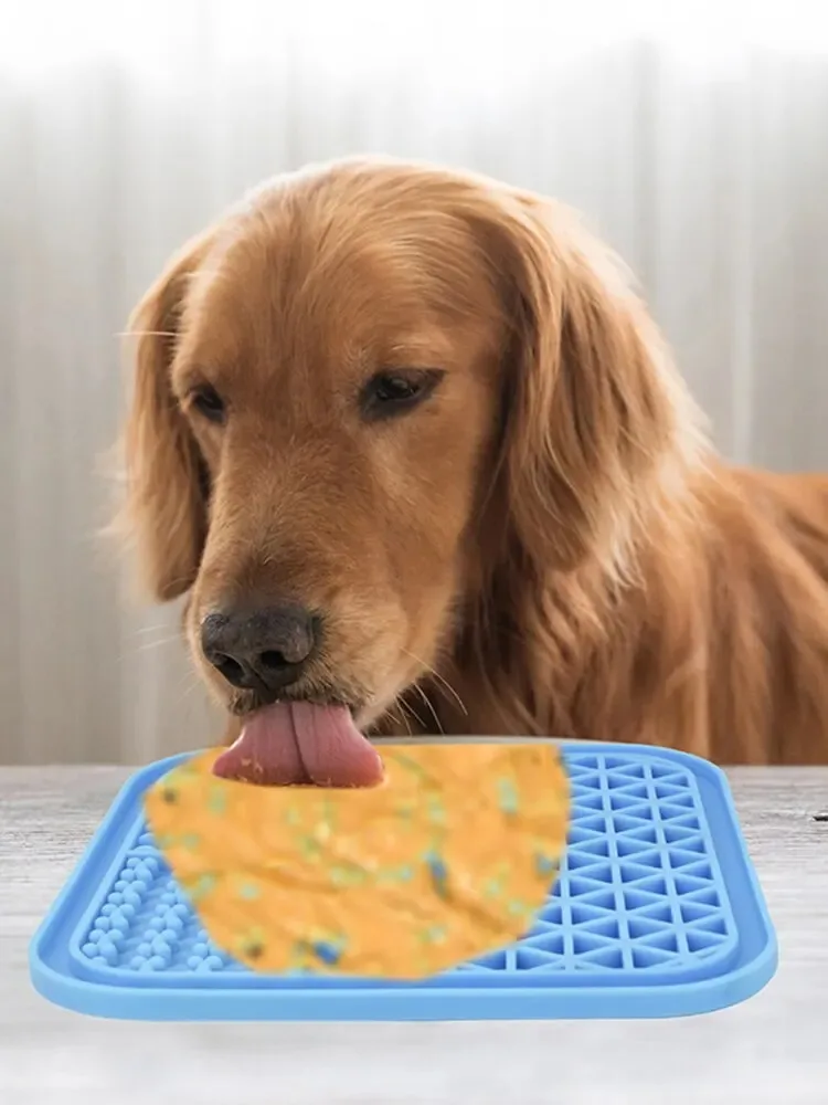 Dog Licking Mat Slow Food Mat Drizzling Licking Pad Suction Cup Slow Food Mat Silicone Slow Food Mat Pet Dog Licking Mat