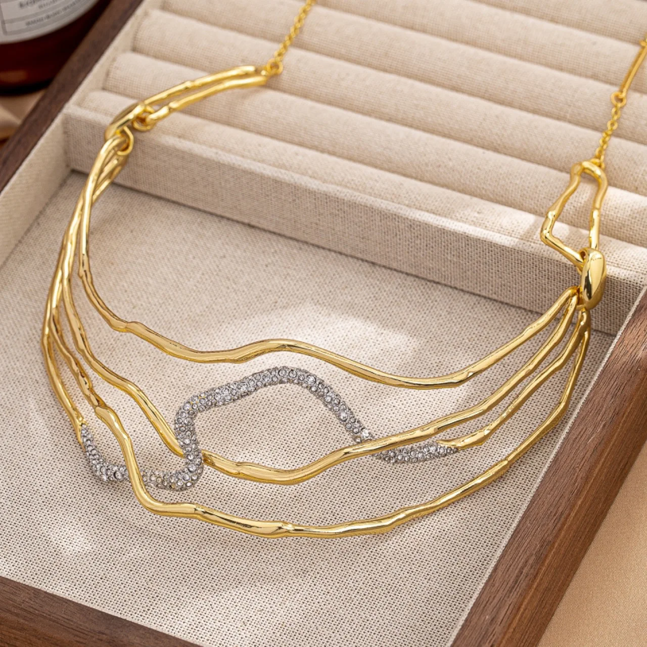 Minimalist Vintage Designer Gold Silver Two Tone Brass Full Rhinestones Cross Lines Chunky Choker Necklace for Women's Party