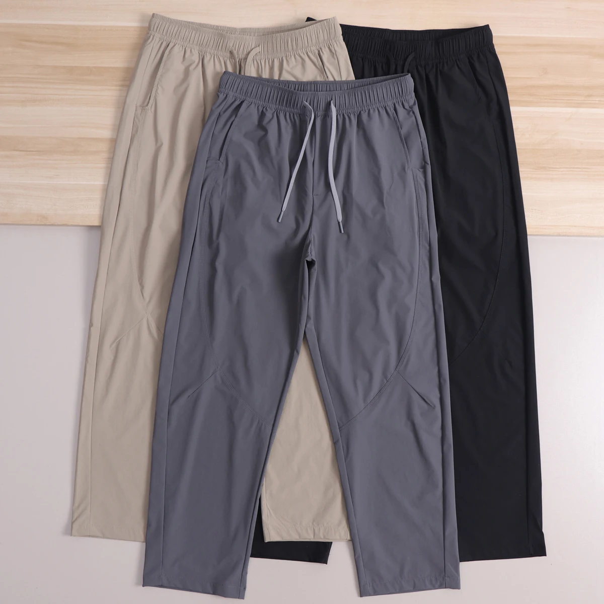 Men's Ice Silk Quick Dry Cool Feeling Straight Leg Pants Summer Lightweight Loose Drapey Fashion Sports Elastic Casual Trousers