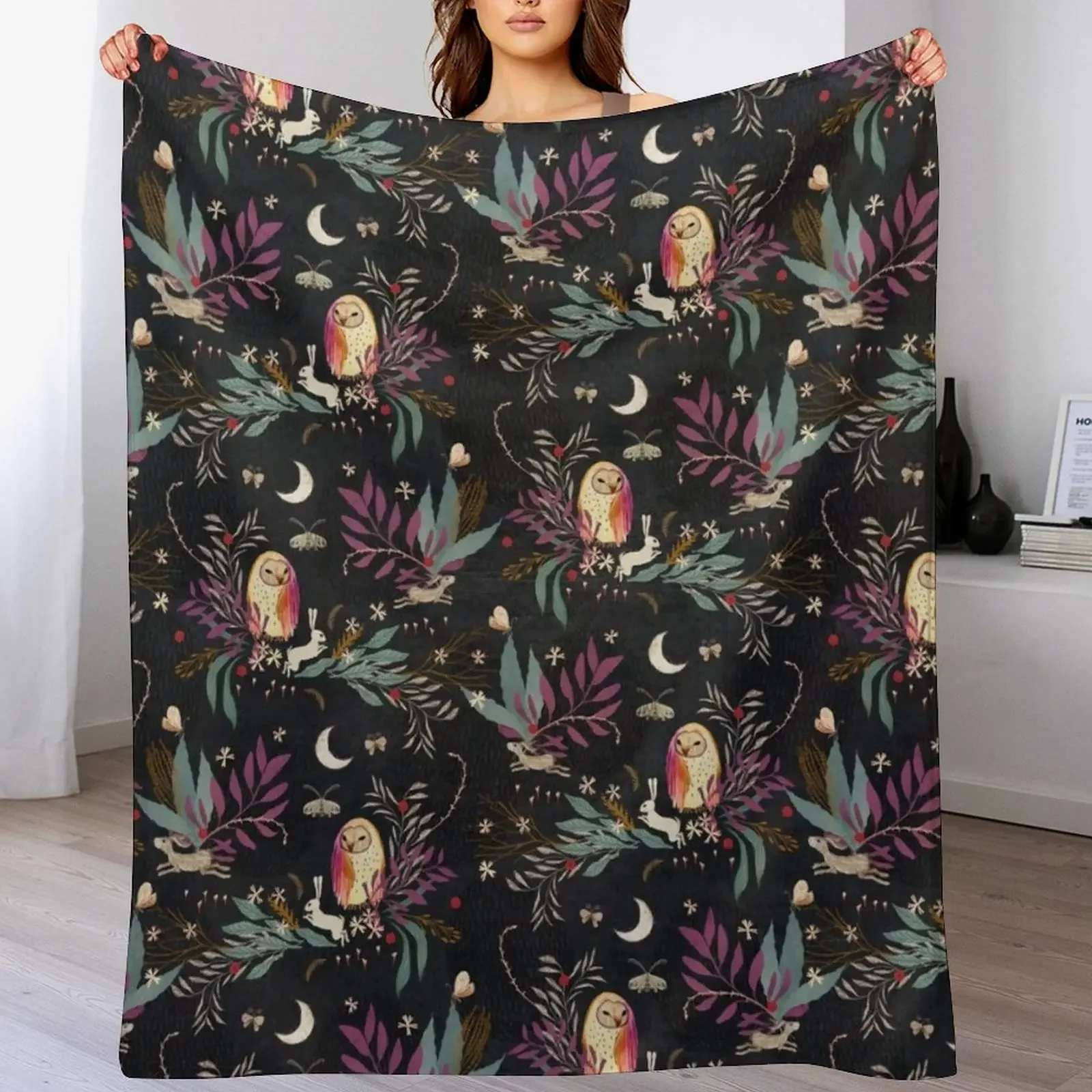 

In the night garden Throw Blanket Durable Warm Blanket for Daily Home Use