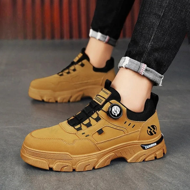 

2025 Autumn New Men's Rotating Button Fashion Low Top Thick Soled Casual Boots Comfortable Versatile Non Slip Chunky Short Boots