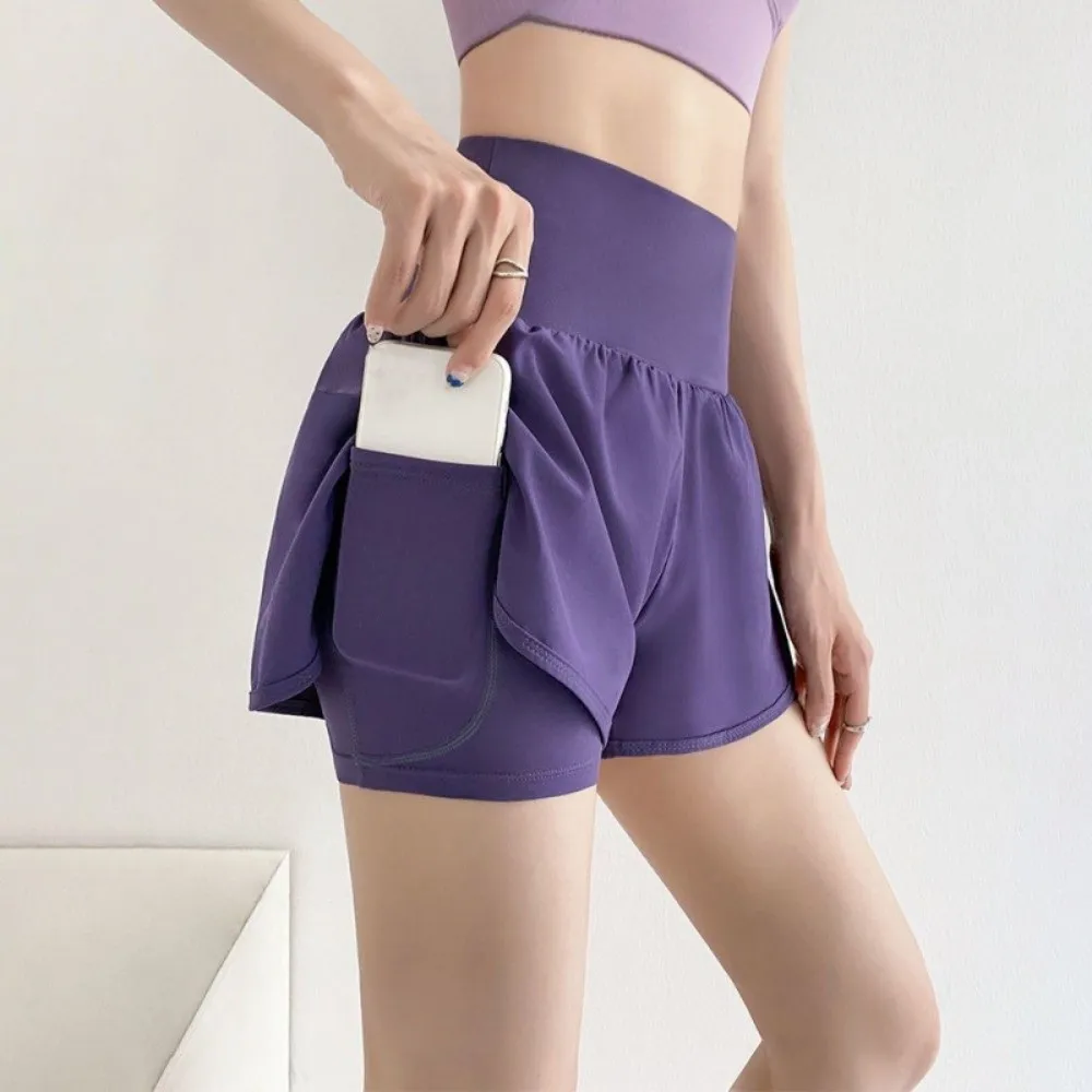 Casual Anti-glare Lining 2 in 1 Yoga Shorts Loose Fitting Hem Elastic Sports Shorts Side Pockets Breathable Fitness Shorts Gym