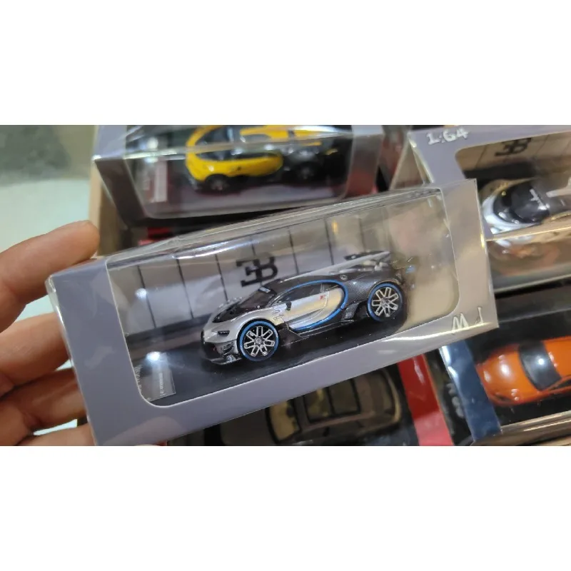 

Diecast 1:64 Scale Bugatti Vision GT Supercar Simulation Alloy Car Model Collectible Toy Gift Souvenir Display Ornament
