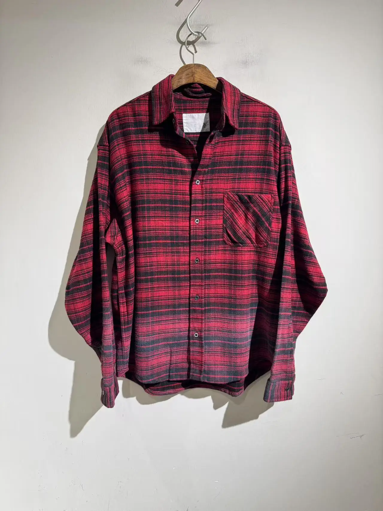 

Американская ретро-куртка в клетку с длинными рукавами и флисовой подкладкой, повседневная, унисекс, удобная, свободного кроя, в уличном стиле