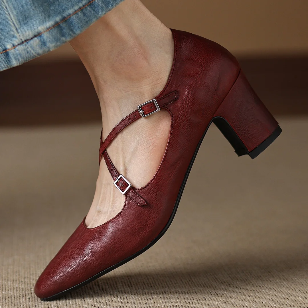 

Женские плиссированные туфли-лодочки из овчины с круглым носком, узкими ремешками и перекрестными ремешками, элегантные женские туфли на тонком каблуке толщиной 6 см, 33