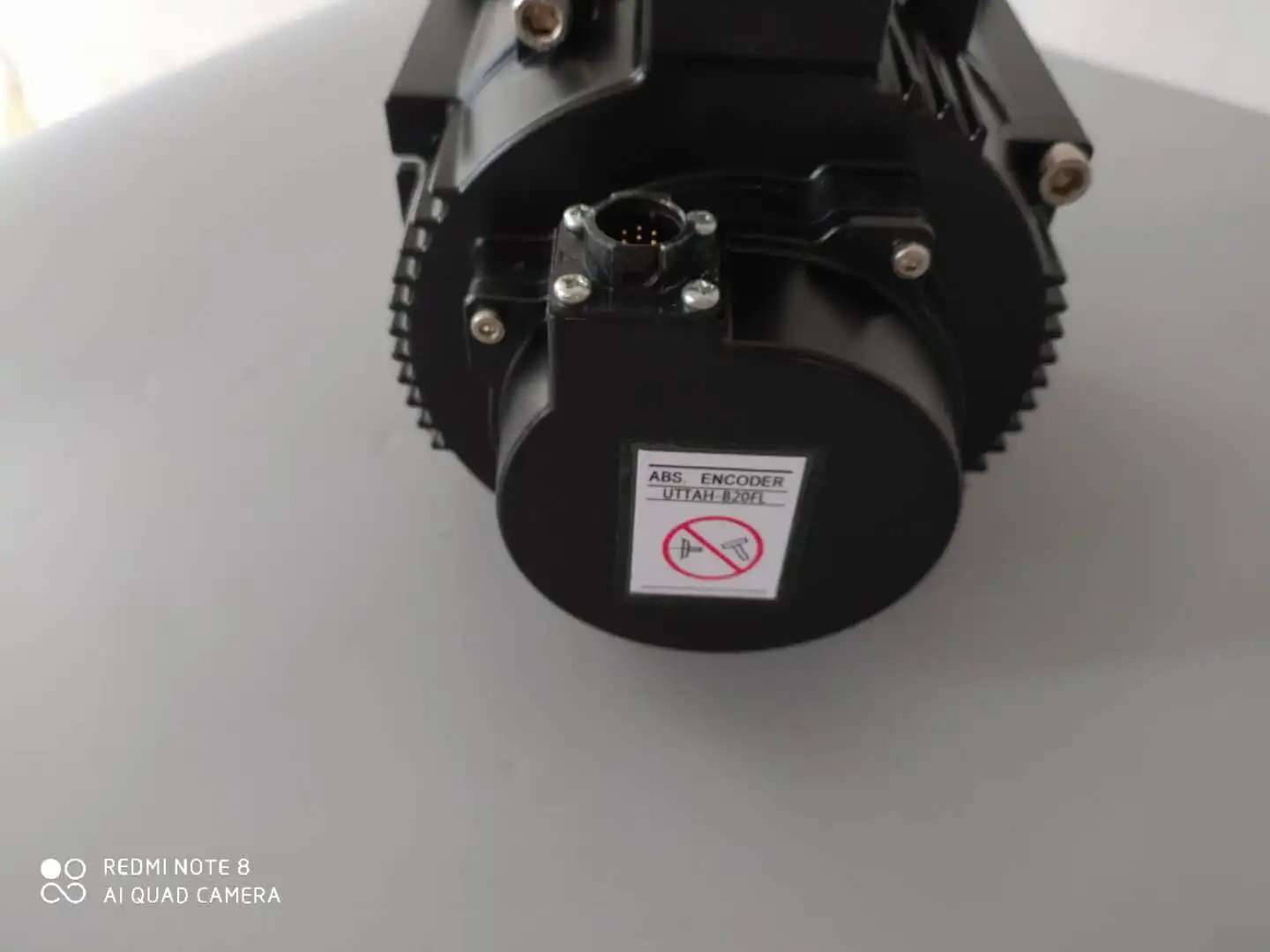 

SGMGV-13A3A2S Brand New Servo Motor 1 unit in stock.