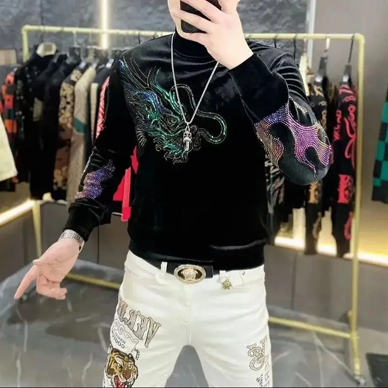 

2025 New Winter Style Sequin Embroidered Iron Diamond Internet Celebrity Fashion Versatile European Sweatshirt