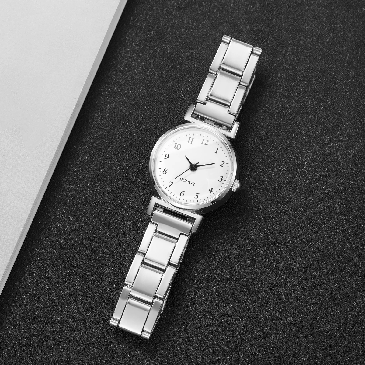 Women's Watch Temperament Small Minimalist Digital Scale Dial Fashion Trend Quartz Watch (Box Not Included)