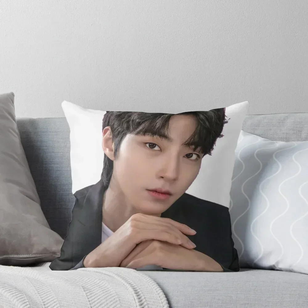 

Hwang In-Yeop Throw Pillow Decorative Sofa Cushions Decorative Sofa Cushion christmas decorations 2025 luxury covers pillow